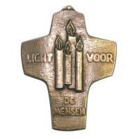 Kruisbeeld Brons 10 Cm Licht Voor De Mensen 