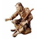 Berger assis avec baton : crèche de Noël en bois Ulrich 15 cm