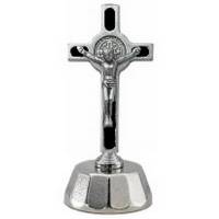 Benedictuskruisje op voet + magneet - 4.5 cm 