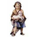 Enfant avec mouton : crèche de Noël en bois Ulrich 15 cm