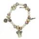Armband/elastiek - roze - 5 hangertjes 