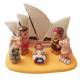 Crèche de Noël en terre cuite - "Crèche du monde" Australie