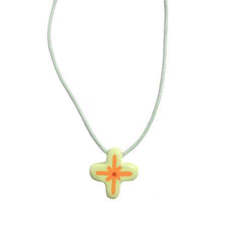 Groene hanger Cross 15 mm 