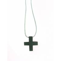 Groen getinte hangerskruis 25 mm 
