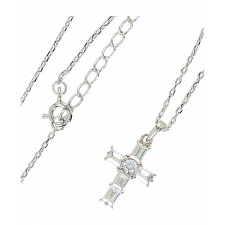 Collier en argent avec croix