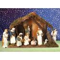 Crèche de Noël : cabane + 10 personnages de 15cm (42 X 19 X 30 Cm)