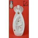 Nativité moderne en porcelaine blanche de taille moyenne (9 x 9 x 24 cm)