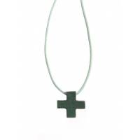 Croix pendentif teintée verte 15mm