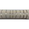 Macramé armband met parelmoer kruis 