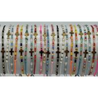 Bracelets en perles japonaises avec croix en acier doré