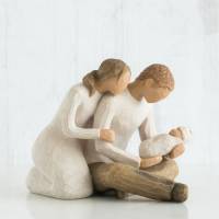 Statuette Willow Tree : Couple Assis Avec Bébé 12.5 Cm - New life