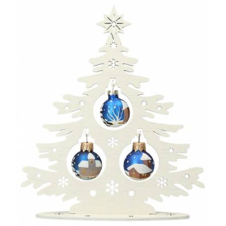 Houten kerstboom met blauwe glazen bollen 