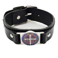 Bracelet en cuir noir avec médaille St Benoît colorée